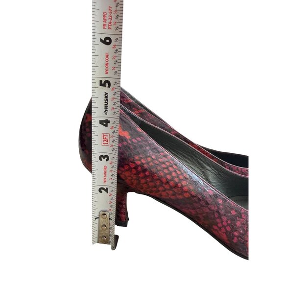 STUART WEITZMAN Pink Black Leather Snake Print Kitten Heels Size 7 - Picture 7 of 8